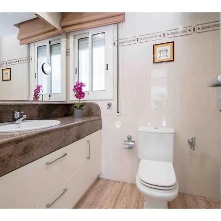 Pool Oasis En *